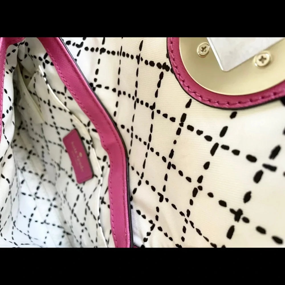 🌸 Kate Spade Hot Pink Crossbody  purse with Gold Hardware 🌸 - Picture 8 of 9